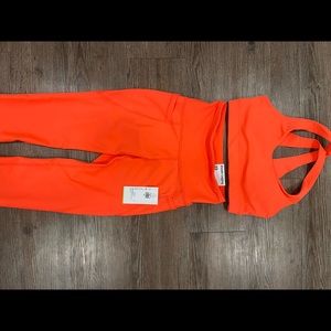 Old navy athletic set